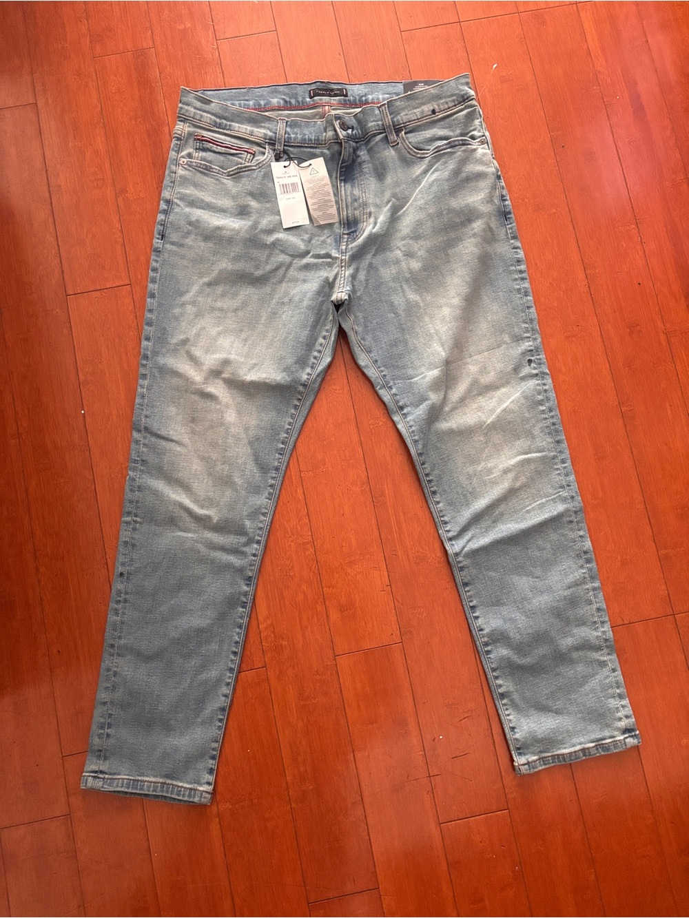 Men’s Tommy Hilfiger slim leg blue jeans size 36x30
